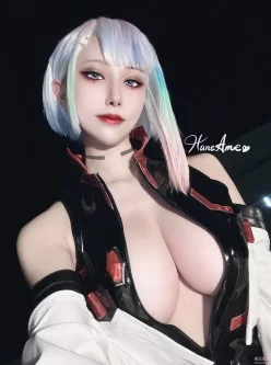 [转载搬运] 【三次元】推特COSER@雨波-cyberpunk 2077 Lucy【2V36P 686MB】 [2V36P+700][百度盘]